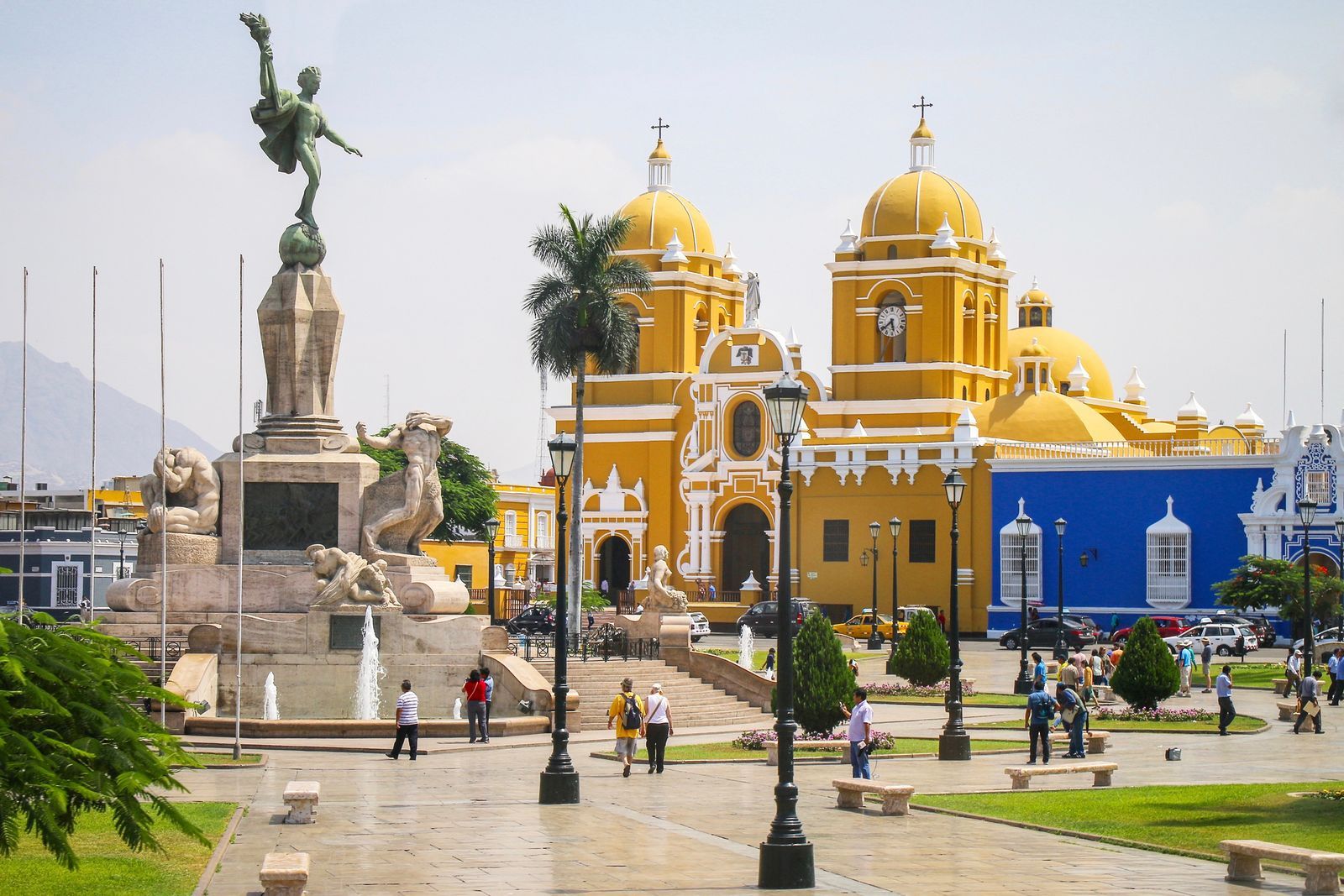 Trujillo — Plaza de Armas